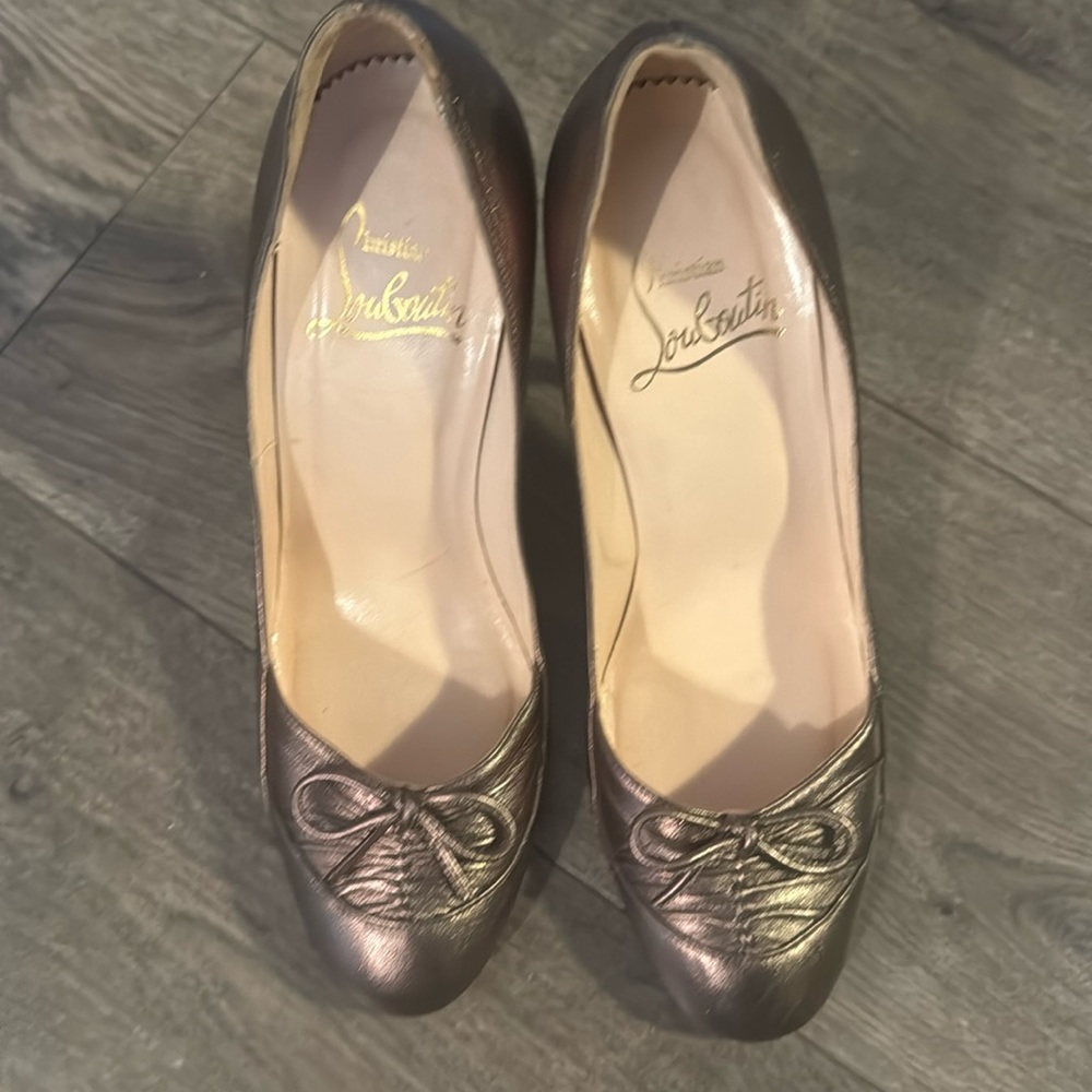 Lady pumps